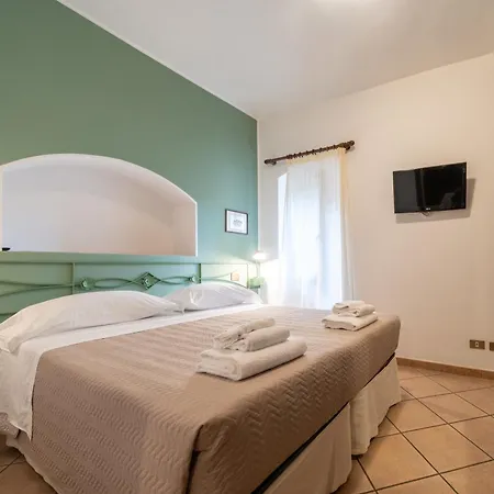 Via Arnolfo Di Cambio ,great For Families! Apartamento