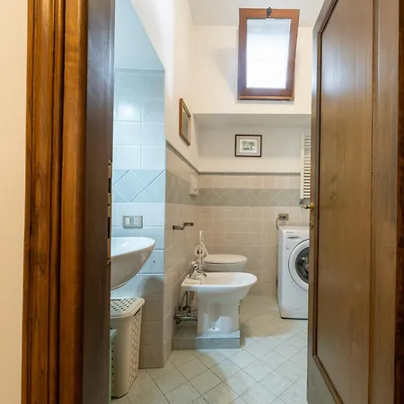 Via Arnolfo Di Cambio ,great For Families!